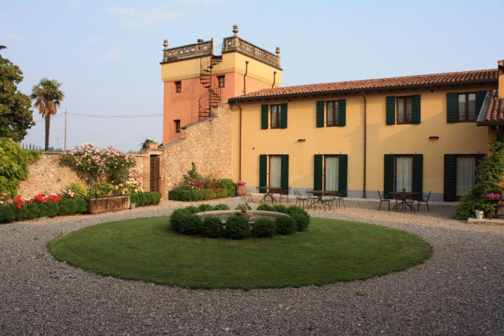 Antica Corte La Valle Guest House Sona Exterior photo